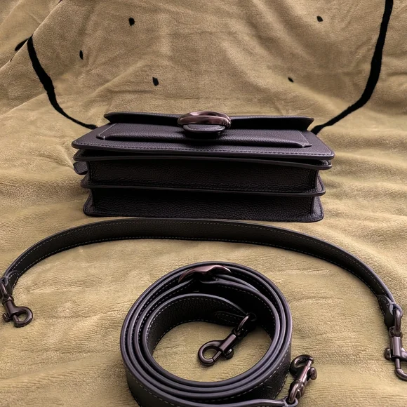 Coach Tabby 26 - Picture 2 of 3